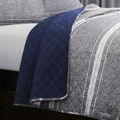 Fast Furnishings Queen Gray Navy Stripe Quilt Set