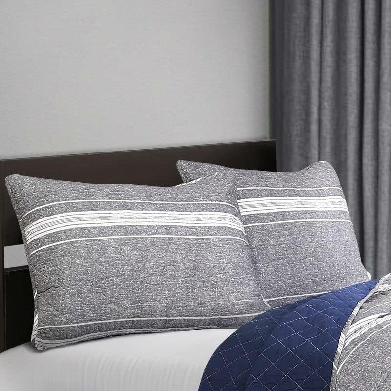 Fast Furnishings Queen Gray Navy Stripe Quilt Set