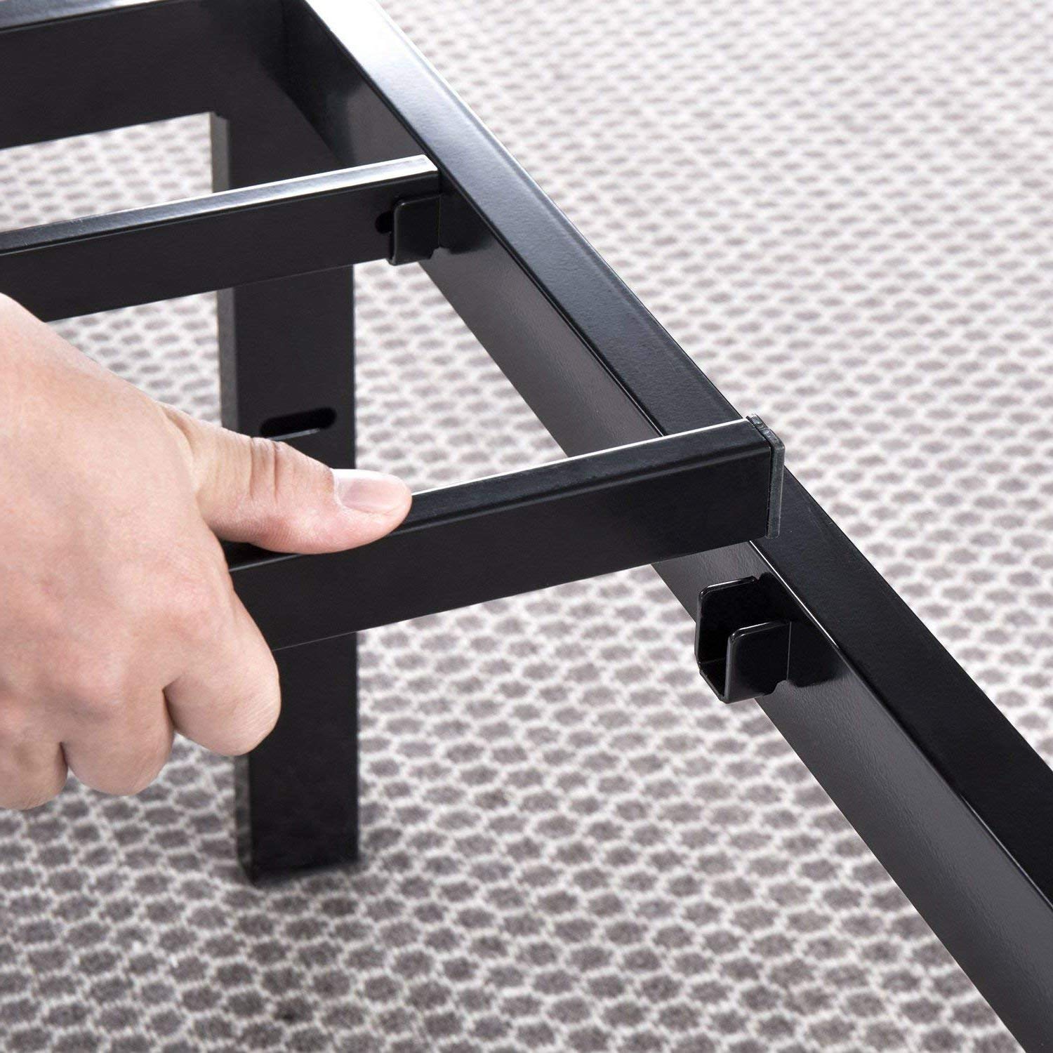 Fast Furnishings Twin Black Metal Platform Bed w/ Headboard