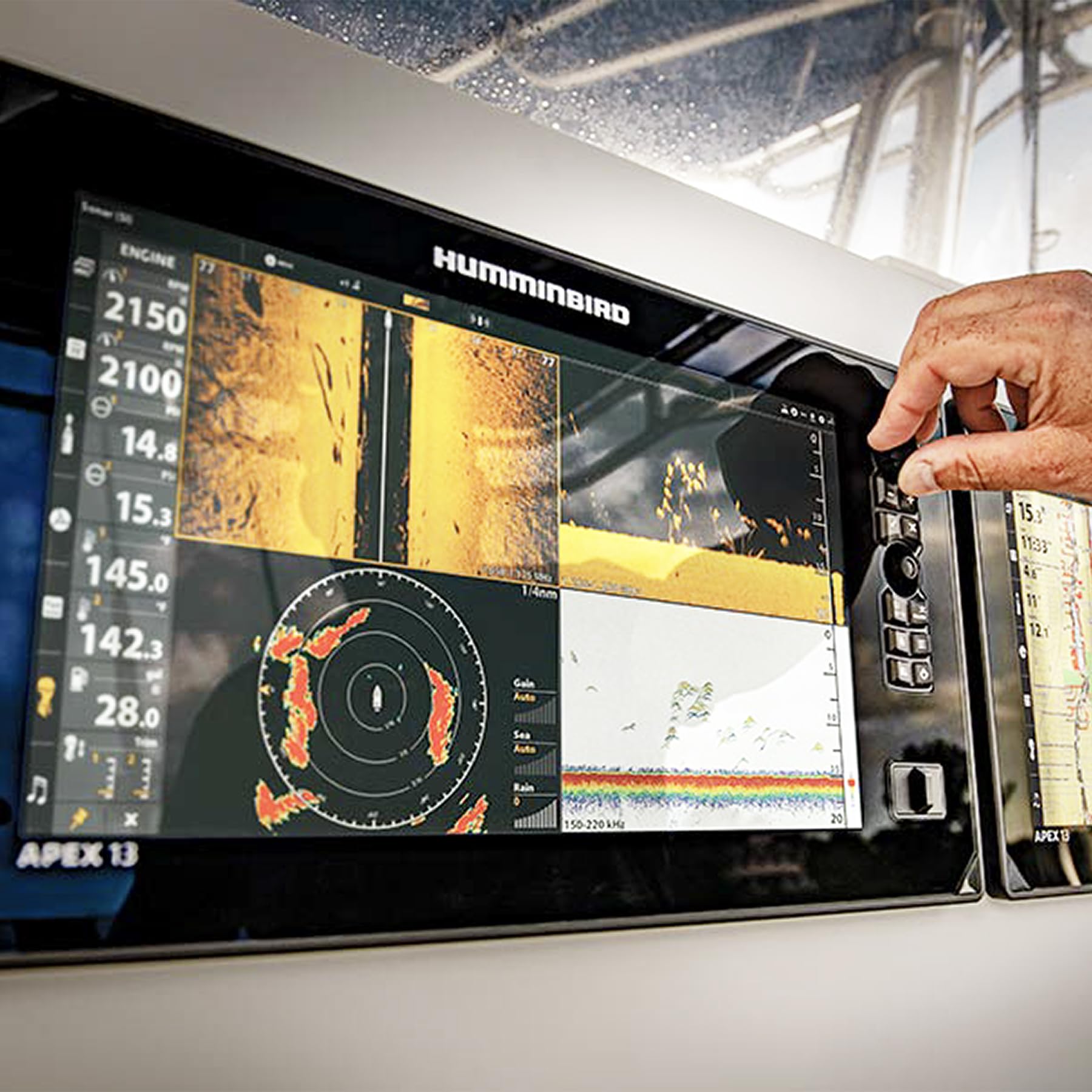 APEX 16 CHARTPLOTTER GPS Fish Finder with Transducer, MEGA Side Imaging+ & HD Touchscreen Display