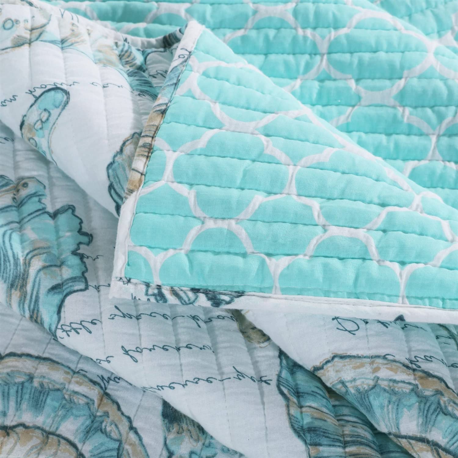 Twin Coastal Seashells White Teal 2-Piece Quilt Set