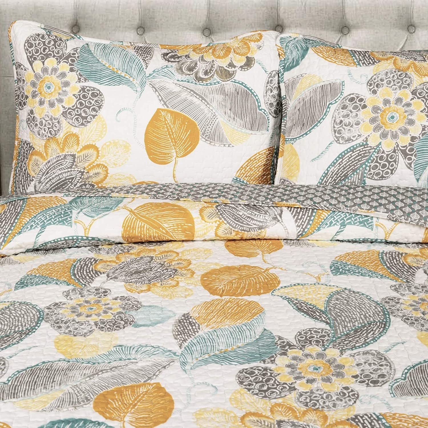 Full/Queen 3-Piece Yellow Grey Teal Floral Cotton Quilt