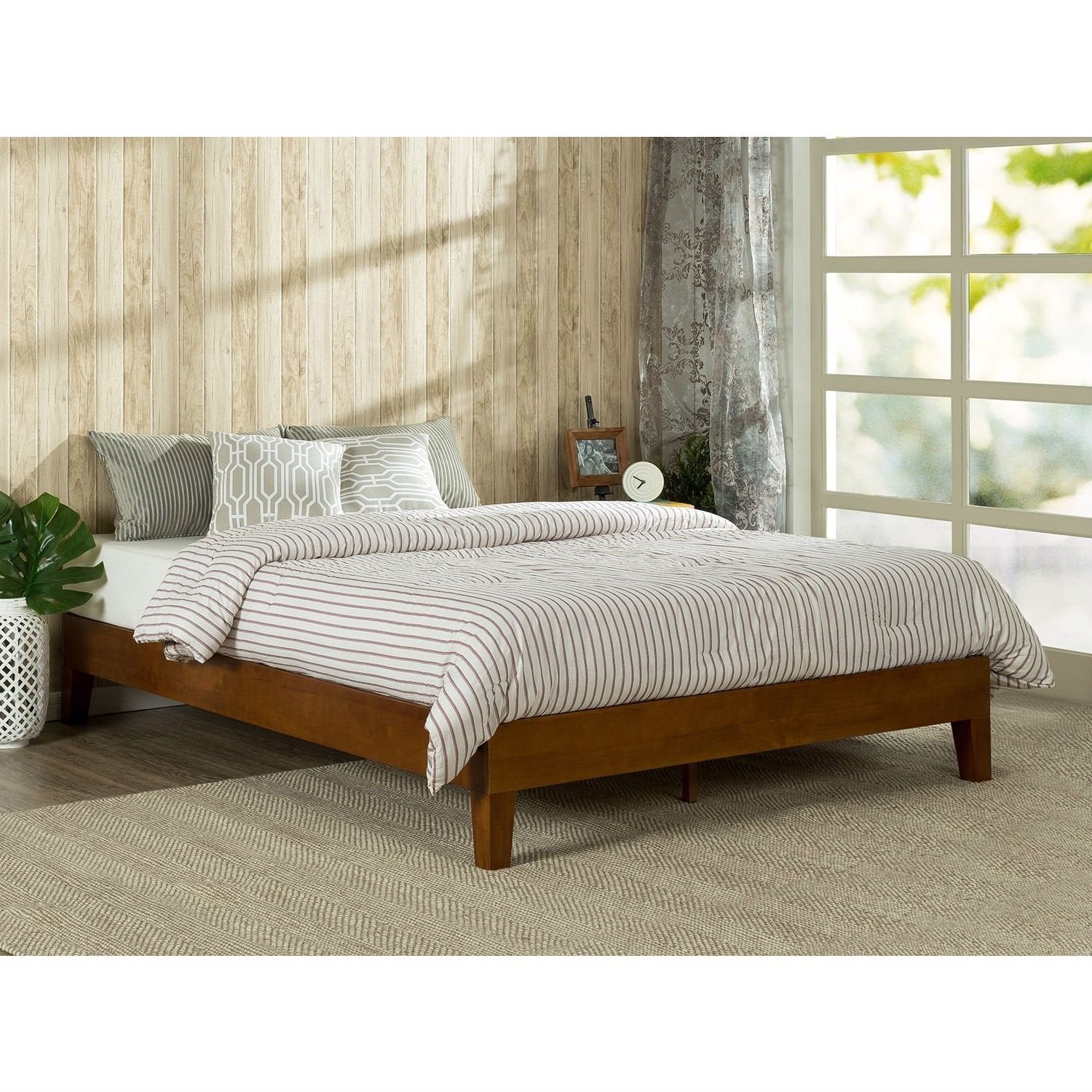 Twin Low Profile Wooden Platform Bed in Cherry