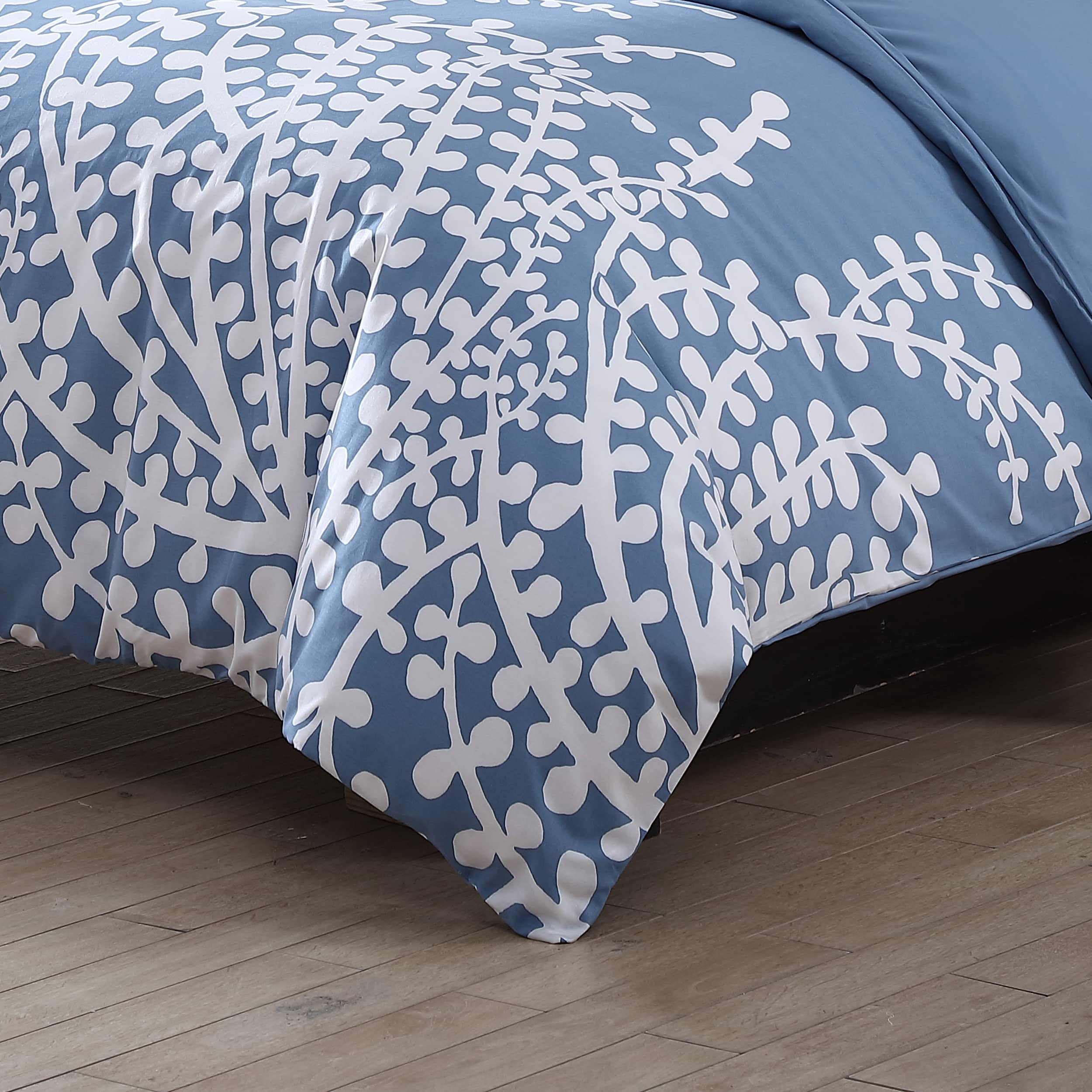 Full/Queen Cotton Comforter Set Blue Floral Branch